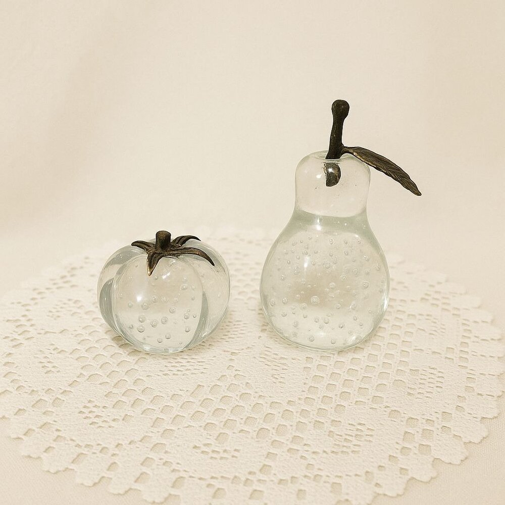 Vintage Art Glass Apple & Pear Paperweight Set – Clear Bubble Controlled Glass